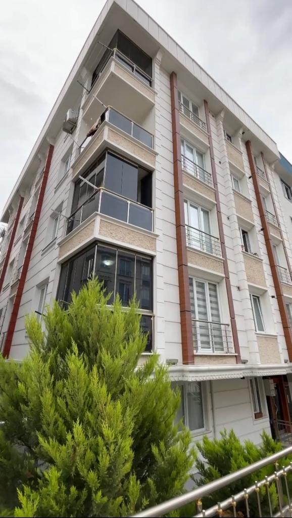 Apartment 2 + 1 in Beylikduzu